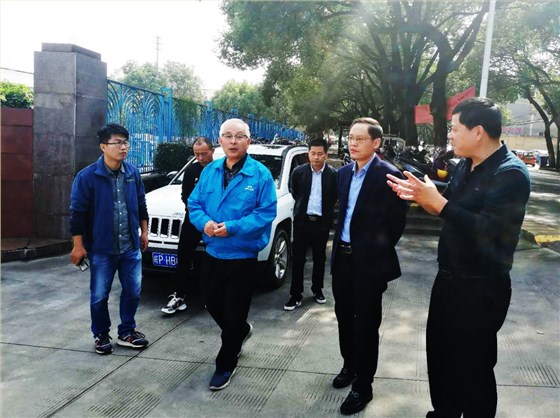 縣委書記到公司調(diào)研環(huán)保工作 縣委書記到公司調(diào)研環(huán)保工作